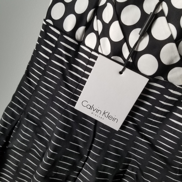 NWT Calvin Klein Dress - Picture 4 of 6
